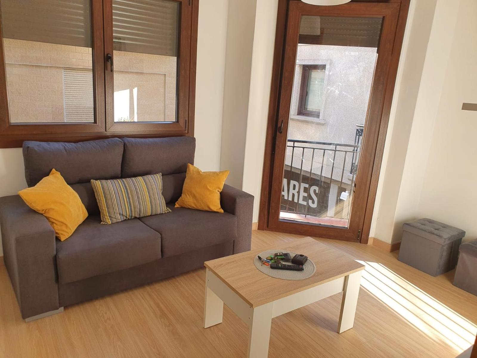 Sol Apartment Кангас де Морацо Екстериор снимка